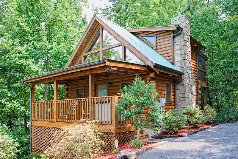 Private 1 bedroom Honeymoon Cabin in Pigeon Forge